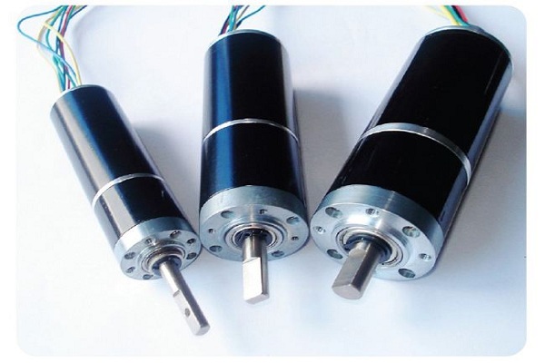 直流無(wú)刷電機(jī)更換需注意那些情況？